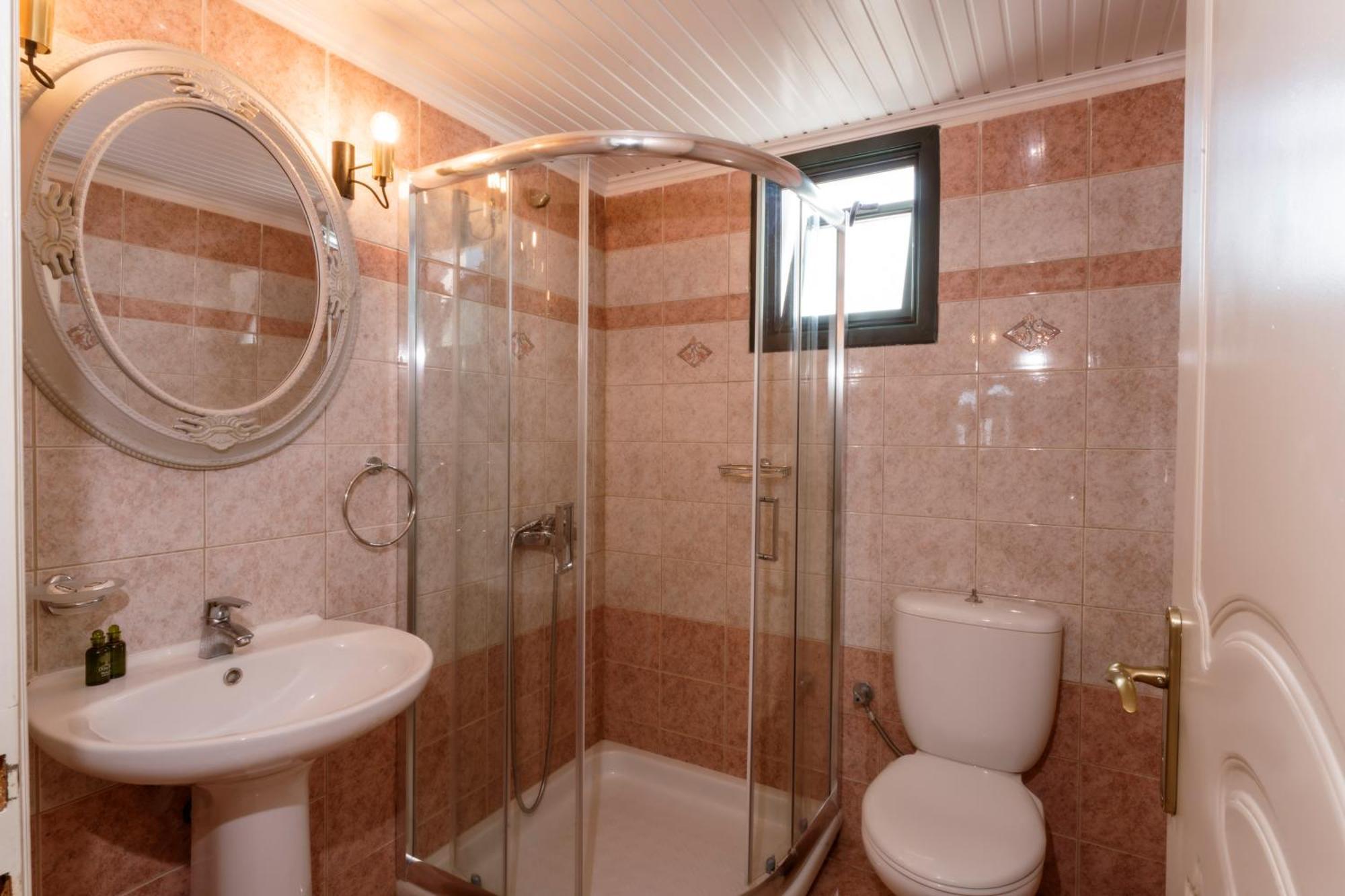 Roxa Seaview Apartment Agios Leon Dış mekan fotoğraf